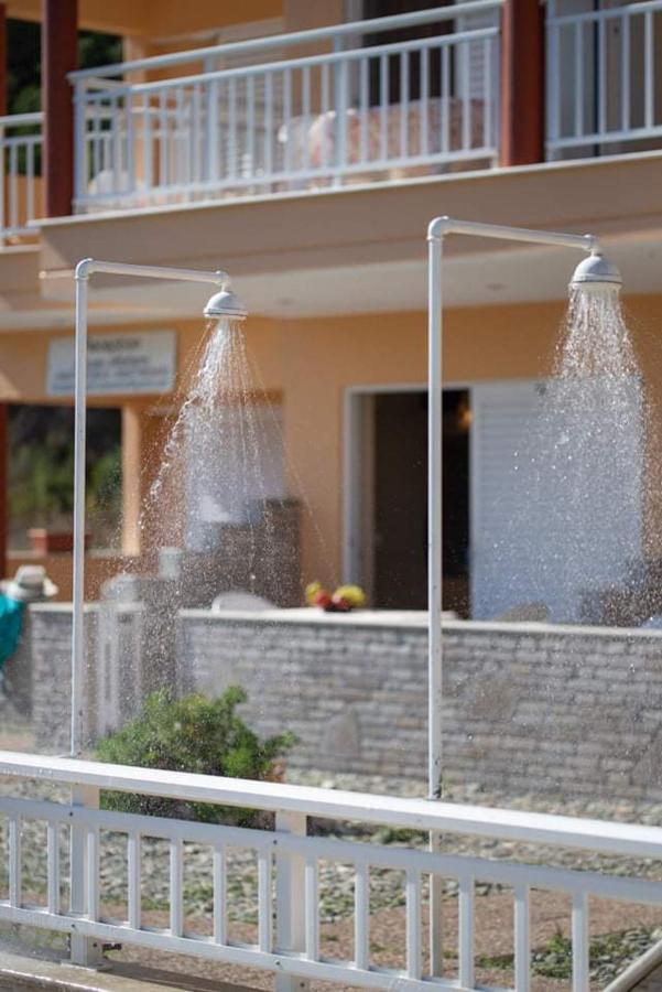 House Aggeliki Hotel Kalamítsion Buitenkant foto